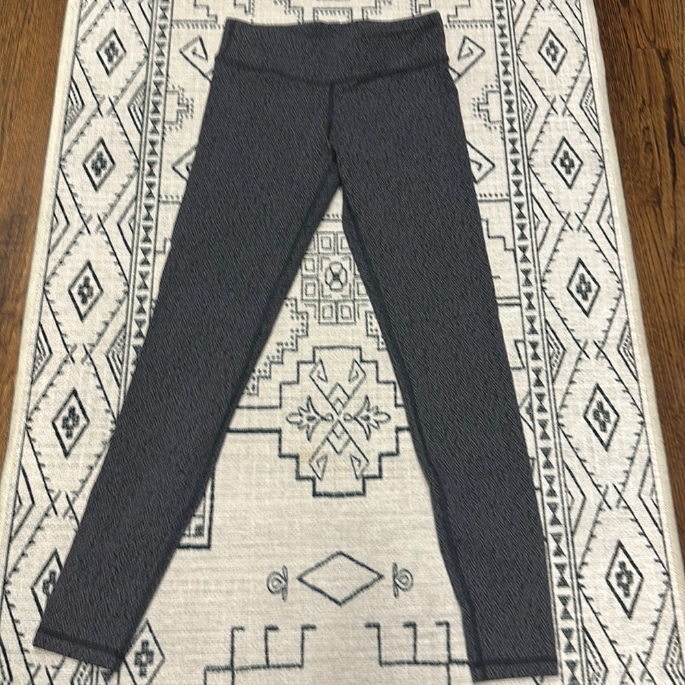 Ivivva leggings
